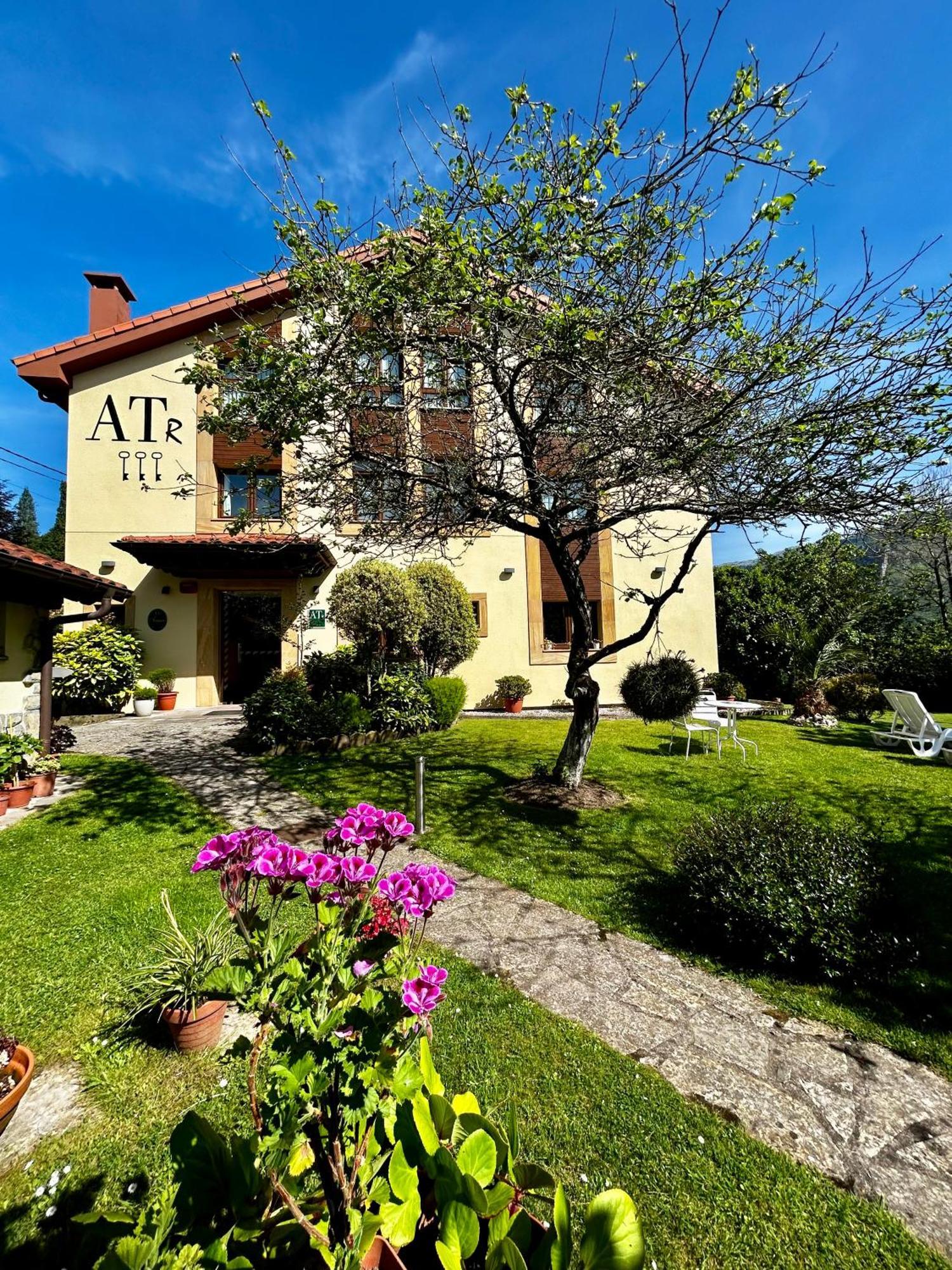 Apartamentos Rurales L'Arquera Llanes Zewnętrze zdjęcie
